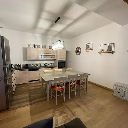 Un Cocon Au Coeur Du Village Apartment Saintes-Maries-de-la-Mer